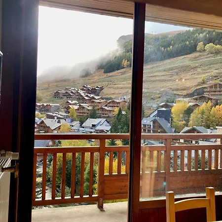 Duplex Sous Les Toits, Pied Des Pistes, Animaux Admis - Fr-1-811-37 Apartment